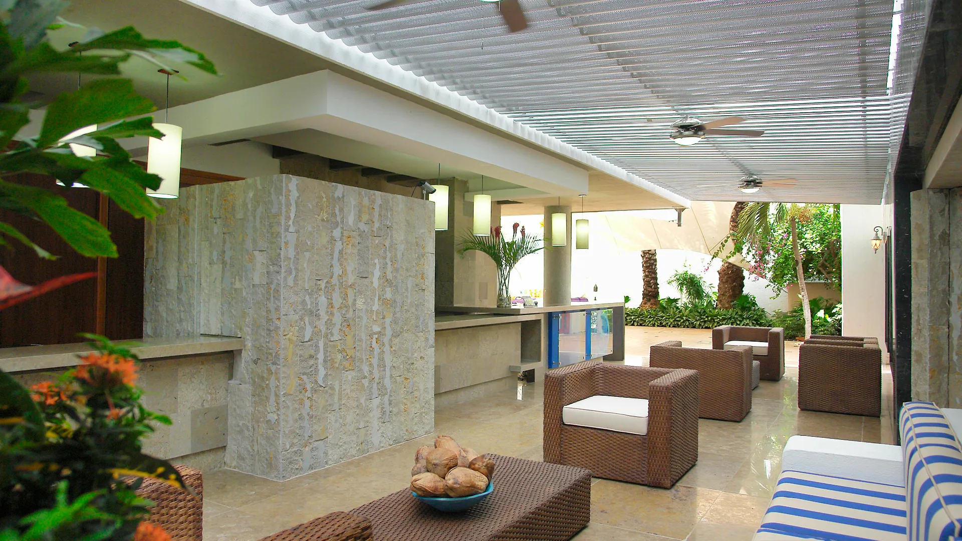 Hotel Santorini Resort Santa Marta  4*, Santa Marta (Magdalena)